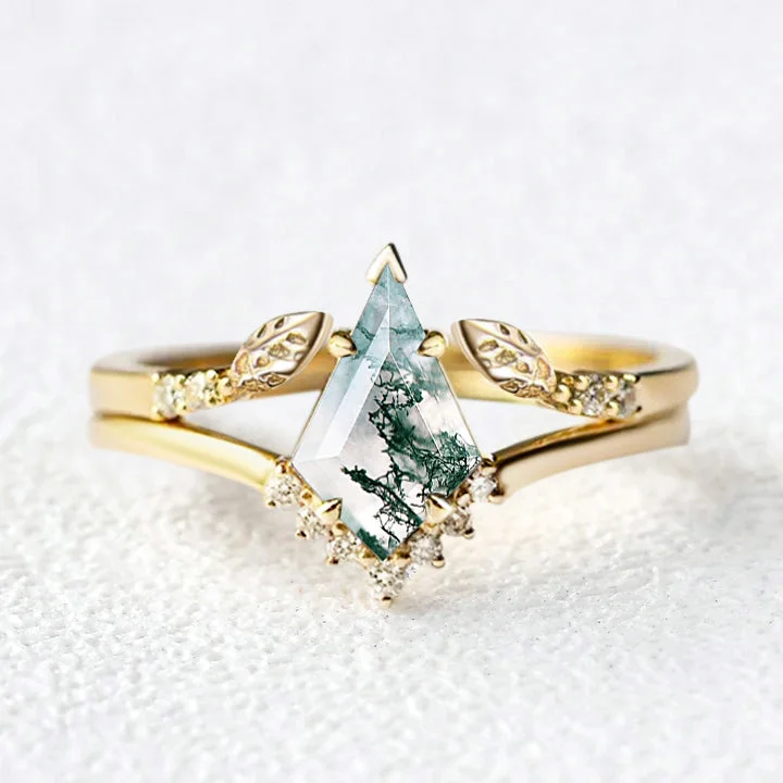 Kite Cut Moss Agate Gold Leafy Engagement Ring Sets 2pcs