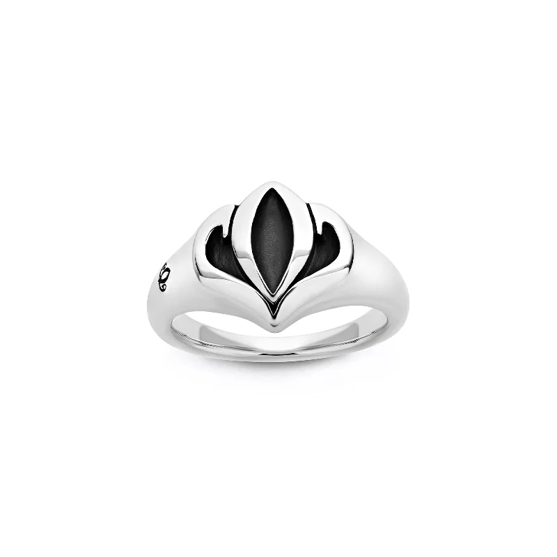 Signet Ring Small – Sterling Silver