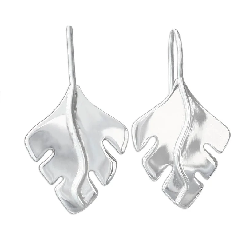 Handmade Sterling Silver 'Falling Leaves' Earrings (Mexico) - White - 1.4L*0.7W