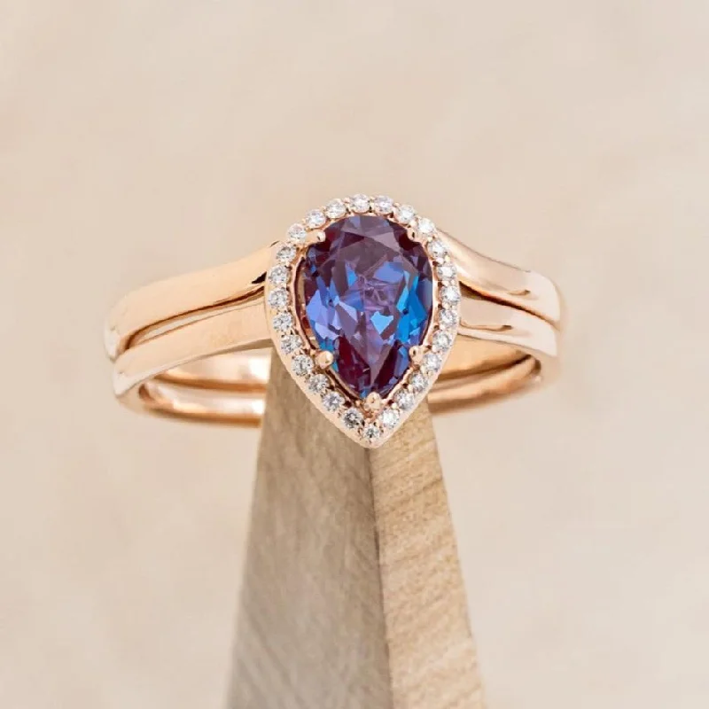 "CLARISS" - PEAR CUT LAB-GROWN ALEXANDRITE ENGAGEMENT RING SET WITH DIAMOND ACCENTS & A CONTOURED STACKER