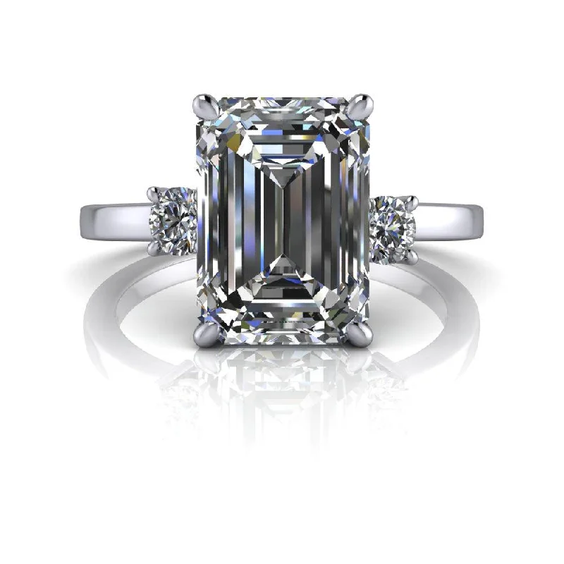 Mirabel No. 1 Moissanite Ring