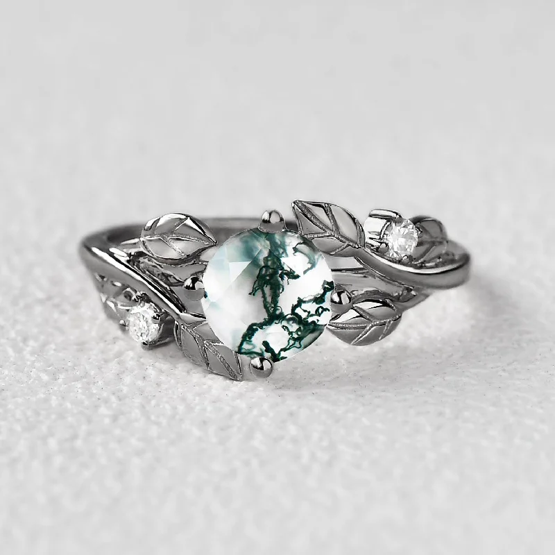 Black Gold Round Shaped Leaf Moss Agate Engagement Ring - Gardenia