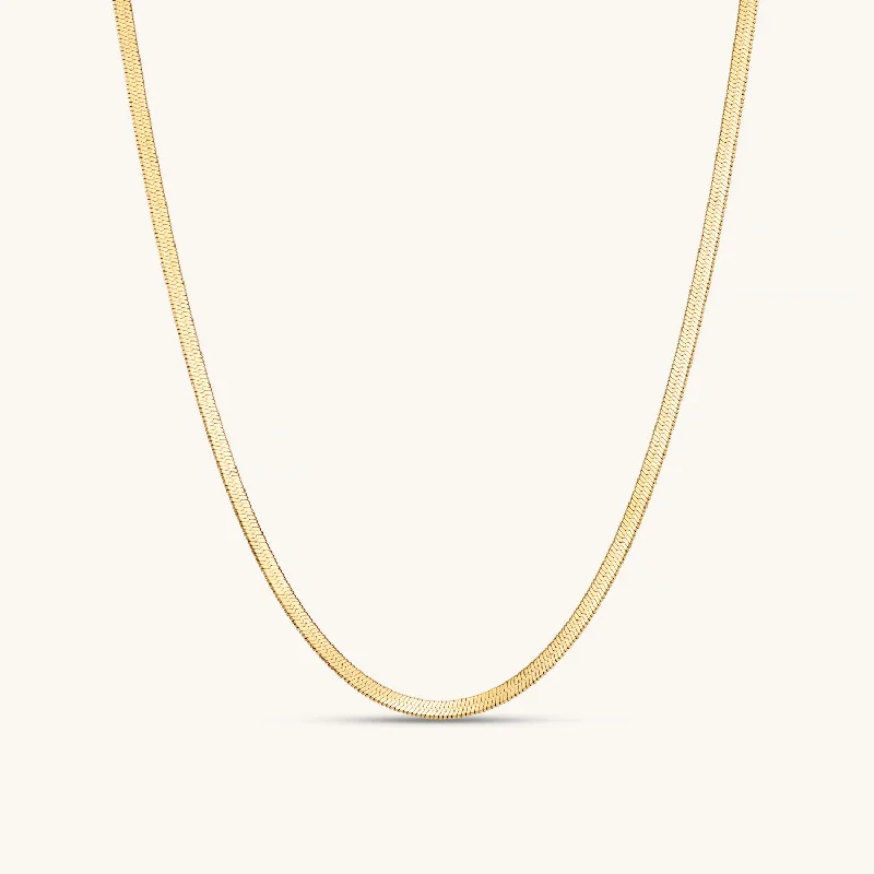 Fine Herringbone Necklace In Gold